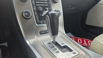 Volvo XC70 II Kombi 2.4 D5 215KM 2011 Volvo XC 70 AWD automat, zdjęcie 12