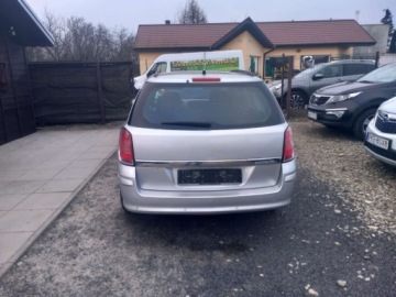 Opel Astra H Kombi 1.6 ECOTEC 115KM 2006 Opel Astra OPEL ASTRA H 1600 benzyna super stan 1.6 Benzyna 115KM, zdjęcie 10