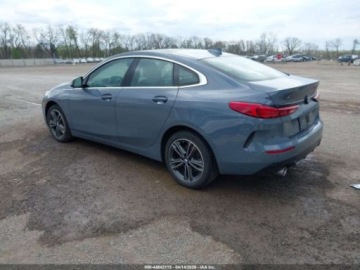 BMW Seria 2 G42-U06 2023 BMW Seria 2 BMW serii 2 228i xDrive Gran Coupe z 2023 roku 2.0 Benzyna, zdjęcie 3