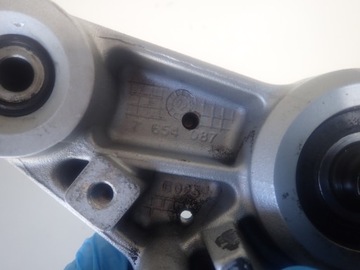 BMW R1150R półka górna mocowanie kierownicy 7654087