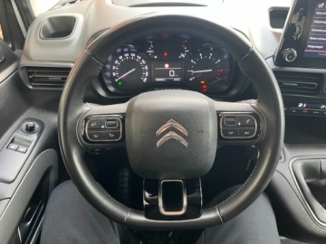 Citroen Berlingo III Osobowy M 1.5 BlueHDi 102KM 2022 Citroen Berlingo 1.5 diesel 102 KM 6 biegow zarej w PL zadbany zamiana, zdjęcie 9