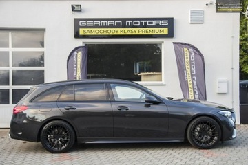 Mercedes Klasa C W206 Kombi 2.0 220d 200KM 2022 Mercedes C 220 AMG Night / 4Matic, zdjęcie 38