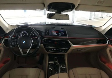 BMW Seria 5 G30-G31 Touring 520d 190KM 2019 BMW Seria 520D 190KM Xdrive / Luxury *SalonPL*F.VAT23%*ASO, zdjęcie 24