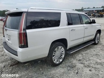 Cadillac Escalade III 6.2 V8 409KM 2019 Cadillac Escalade Cadillac Escalade, zdjęcie 2