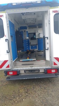 ZABUDOWA KARETKI AMBULANCE MERCEDES SPRINTER II