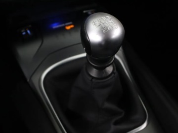 Toyota Avensis III Wagon Facelifting 2015 2.0 D-4D 143KM 2018 Toyota Avensis 2.0 D-4D, Salon Polska, VAT 23%, zdjęcie 12