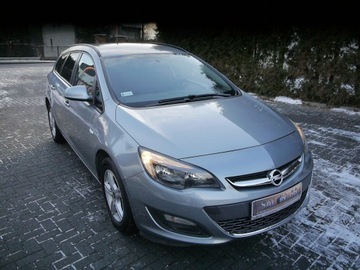 Opel Astra J Sports Tourer Facelifting 1.6 CDTI ecoFLEX 110KM 2015 Opel Astra 1.6 Salon Polska stan b.dobry Gwarancja, zdjęcie 2