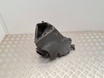 8K0133835E POUZDRO FILTRU VZDUCHU 3.2 FSI QUATRO 199 2009 AUDI Q5 (8R)