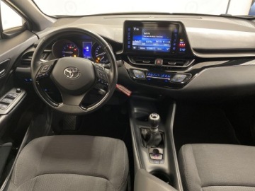Toyota C-HR I Crossover 1.2L Turbo 116KM 2017 Toyota C-HR 1.2 T GPF Premium Toyota C-HR Premium,, zdjęcie 2