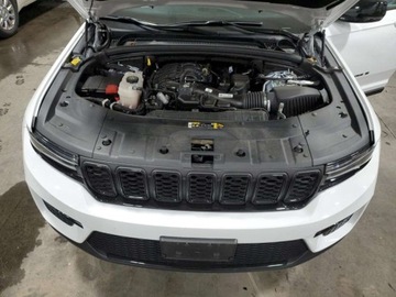 Jeep Grand Cherokee V 2024 Jeep Grand Cherokee Limited 2024 3.6l 3.6 Benzyna 293KM, zdjęcie 6