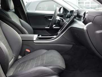 Mercedes Klasa C W206 Limuzyna 1.5 200 204KM 2025 C Klasa 200 4-Matic AMG 1.5 (204KM) 2025, zdjęcie 12