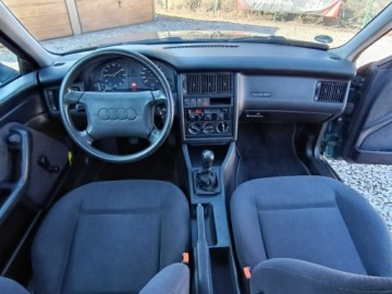 Audi 80 B4 Sedan 2.0 90KM 1994 Audi 80 Zadbany bez korozji ,bezwypadkowy, zdjęcie 5