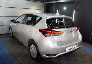 Toyota Auris II Hatchback 5d Facelifting 1.6 Valvematic 132KM 2017 Toyota Auris Polski salon 1.6 benzyna 132 KM Klimatyzacja Hatchback 1.6, zdjęcie 26