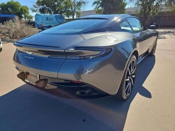 Aston Martin DB11 Coupe 4.0 V8 503KM 2020 Aston Martin DB11 V8 2020 4.0l 4.0 Benzyna 503KM, zdjęcie 4