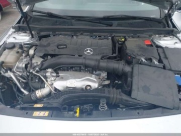 Mercedes CLA C118/X118 2023 Mercedes-Benz CLA 250 Coupe 2023 2.0 Benzyna 221KM, zdjęcie 8