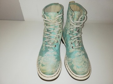 Glany firmy Dr. Martens. Rozmiar 39.