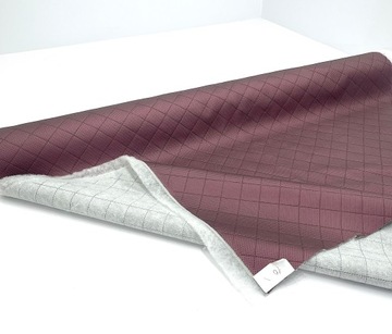 Сливовый GTS 5x5 Перфорированная экокожа SOFT Обивка автомобиля для легковых автомобилей