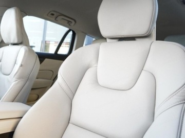 Volvo V60 II  2026 VOLVO V60 B4 B Plus Bright Combi 2.0 (211KM) 2026, zdjęcie 5