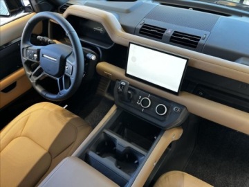 Land Rover Defender IV (L663) Hard Top 90 3.0D R6 250KM 2026 Defender 110 D250 X-Dynamic HSE 3.0 (250KM) 2026, zdjęcie 9