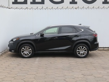Lexus NX I SUV 200t 238KM 2017 Lexus NX 200t, Salon Polska, 4X4, Automat, Skóra, zdjęcie 2