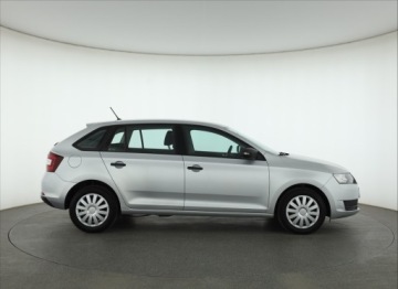 Skoda Rapid II Liftback Facelifting 1.0 TSI 95KM 2017 Skoda Rapid Spaceback 1.0 TSI, Salon Polska, zdjęcie 5