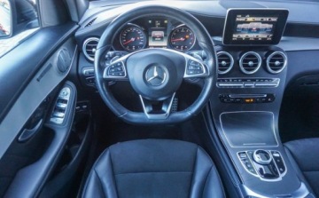 Mercedes GLC C253 SUV 2.0 250 211KM 2018 Mercedes-Benz GLC 4x4 2.0 Benzyna 211KM, zdjęcie 12