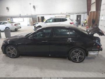 Mercedes Klasa C W206 2023 Mercedes-Benz Klasa C 2023 MERCEDES-BENZ C 300 4MATIC 2.0 Benzyna 255KM, zdjęcie 6