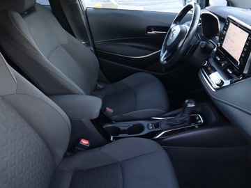 Toyota Corolla XII 2021 Toyota Corolla 2.0 Hybrid, Salon Polska, zdjęcie 8