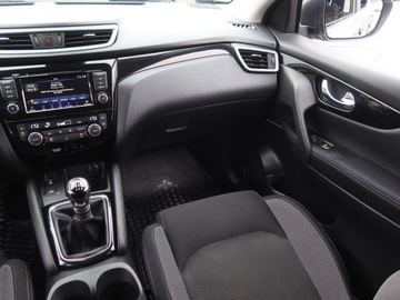 Nissan Qashqai II Crossover Facelifting 1.3DIG-T 140KM 2020 Nissan Qashqai 1.3 DIG-T, Salon Polska, zdjęcie 7