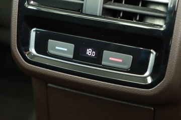 Volkswagen Passat B8 Limousine 1.4 TSI ACT 150KM 2015 VW Passat 1.4 TSI, Salon Polska, Navi, Klima, zdjęcie 10