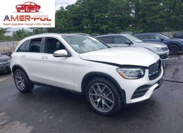 Mercedes GLC C253 2021 Mercedes-Benz GLC 300 4Matic 2021 2.0l 2.0 Benzyna 255KM