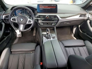 BMW Seria 5 G90-91 2023 BMW Seria 5 540 I 2023 3.0 Benzyna 335KM, zdjęcie 8