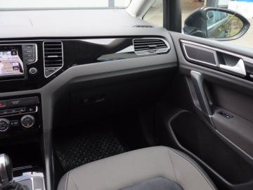 Volkswagen Golf Sportsvan Sportsvan 1.4 TSI BlueMotion Technology 125KM 2015 VW Golf Sportsvan 1.4 TSI, Automat, Navi, Xenon, zdjęcie 7
