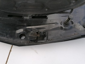 Капот MERCEDES E-Class W212 перед подъемом