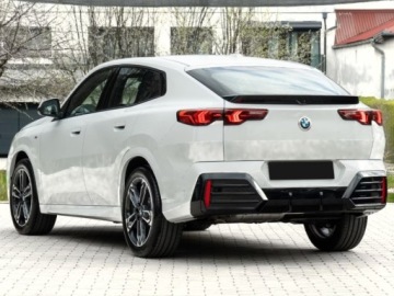 BMW X2 U10 2025 BMW X2 sDrive20i Sport Suv 1.5 (170KM) 2025, zdjęcie 1