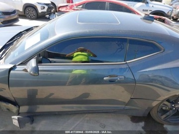 Chevrolet Camaro VI Coupe 3.6 335KM 2022 Chevrolet Camaro 3LT 2022 3.6l 3.6 Benzyna 335KM, zdjęcie 2