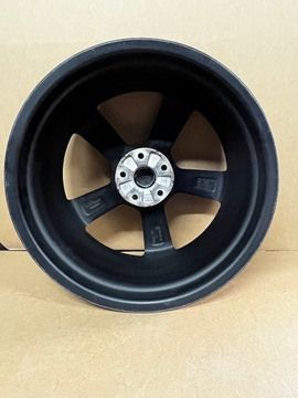Обод Audi TT 8J0601025DD Ротор 9Jx19 ET52 5x112