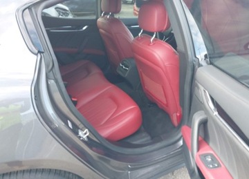 Maserati Ghibli III 2021 Maserati Ghibli MASERATI GHIBLI S Q4 3.0 Benzyna 430KM, zdjęcie 9