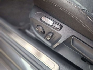 Volkswagen Arteon Fastback Facelifting 2.0 TDI SCR 150KM 2022 Volkswagen Arteon ASO 2.0TDI 150KM HK pakiety head-up Webasto Ambiente LED, zdjęcie 12