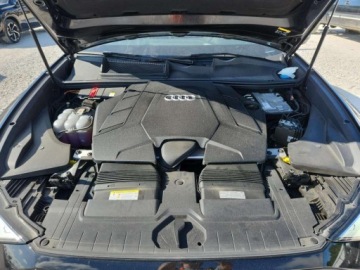Audi Q8 2021 Audi Q8 Premium Plus S-Line 2021 3.0l 3.0 Benzyna 335KM, zdjęcie 6