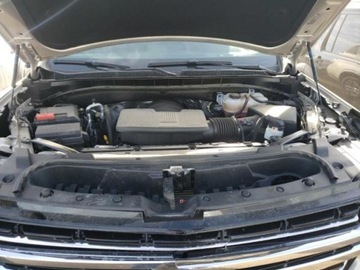 Chevrolet Suburban GMT900 2023 Chevrolet Suburban 2023, 5.3L, 4x4, K1500 LT, od ubezpieczalni, zdjęcie 11