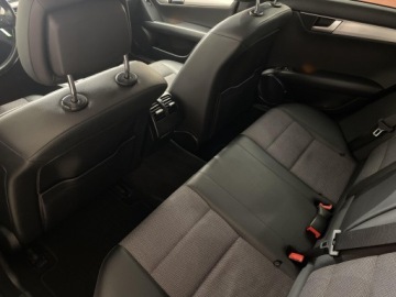 Mercedes Klasa C W204 Kombi T204 1.8 180 CGI BlueEFFICIENCY 156KM 2011 Mercedes-Benz Klasa C 180 CGI BlueEff W204 (2007-2, zdjęcie 10