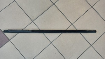 LIŠTA ZHRNUJÍCÍ LEVÝ ZADNÍ - MAZDA PREMACY 99-05R