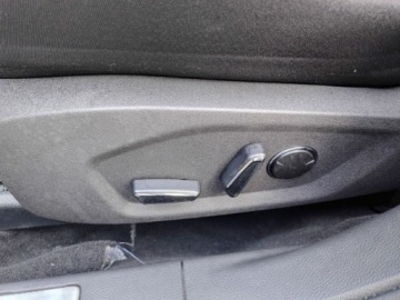 Ford Mondeo V Kombi Facelifting 2.0 EcoBlue 150KM 2020 Ford Mondeo TitaniumKamera cofaniaPodgrzewane fotele el.fotele el.klapa Fv, zdjęcie 10