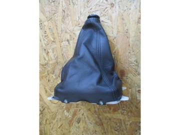 MĚCH MITSUBISHI OUTLANDER I 03-06 B.LADNY