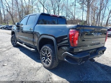  GMC Sierra 2021r., 1500 AT4, od ubezpieczalni 5.3 Benzyna 355KM, zdjęcie 4