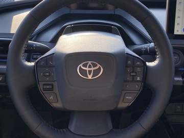 Toyota Prius V (XW60) 2.0  Hybrid Dynamic Force Plug-in 223KM 2025 Od ręki - Prestige 2.0 Hybrid Plug-in 223KM | Podgrzewane fotele!, zdjęcie 4