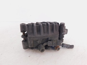HONDA VARADERO 1000 ZACISK HAMULCA PRZÓD PRAWY