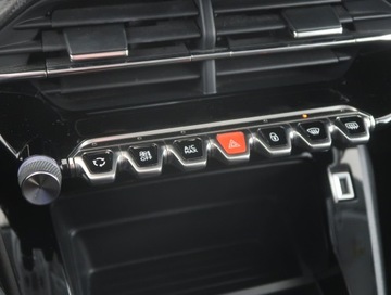 Peugeot 208 II Hatchback 1.2 PureTech 102KM 2021 Peugeot 208 1.2 PureTech, Salon Polska, Klima, zdjęcie 11