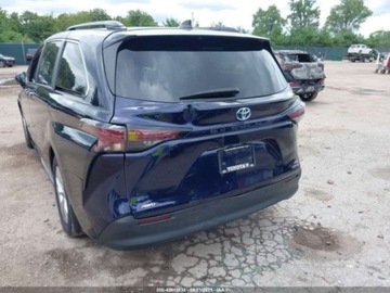 Toyota Sienna III 2023 Toyota Sienna 2023 TOYOTA SIENNA XLE 2.5 Hybryda 189KM, zdjęcie 7